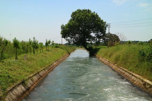 瓊海市2020年度南塘總干渠節(jié)水改造配套工程勘察設(shè)計施工總承包（EPC）